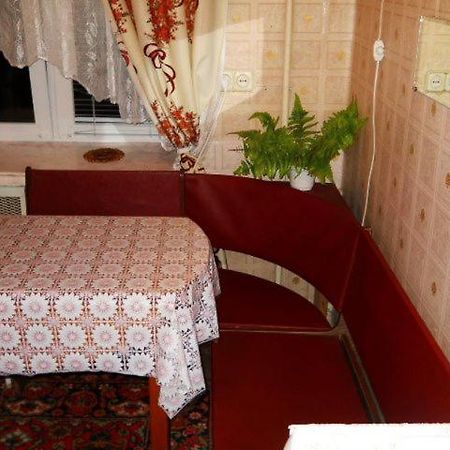 Квартира 2-Кімнатна Бюджетна Центр Парк-10Хв Wi-Fi Ternopil Esterno foto